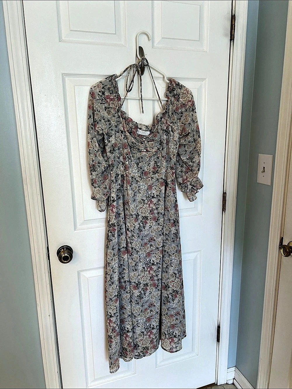 ASTR The Label Floral Maxi Dress Size Large